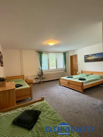 Prodej rodinného domu, Lipová-lázně - Horní Lipová, 320 m2
