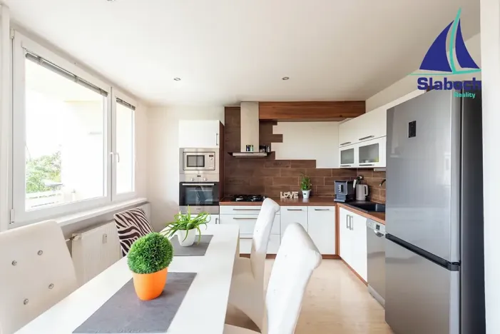 Prodej bytu 3+kk, Praha - Prosek, Litoměřická, 61 m2