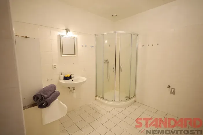 Pronájem bytu 3+1, Přeštice, Masarykovo nám., 107 m2