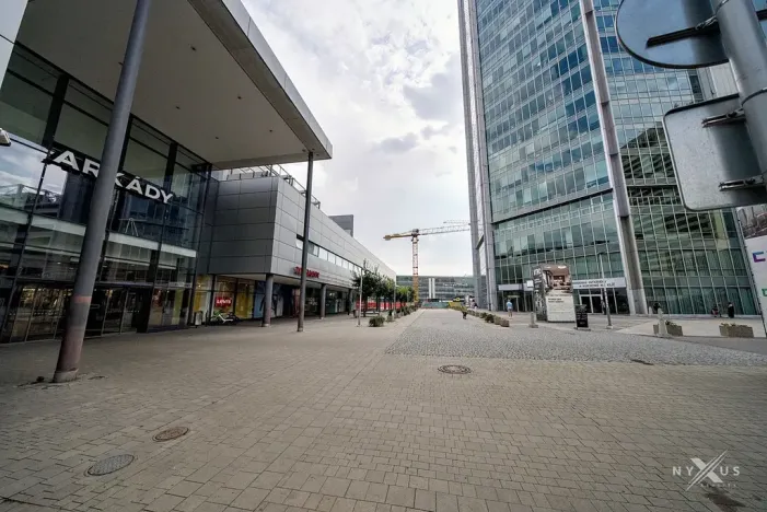 Pronájem kanceláře, Praha - Nusle, Na strži, 208 m2