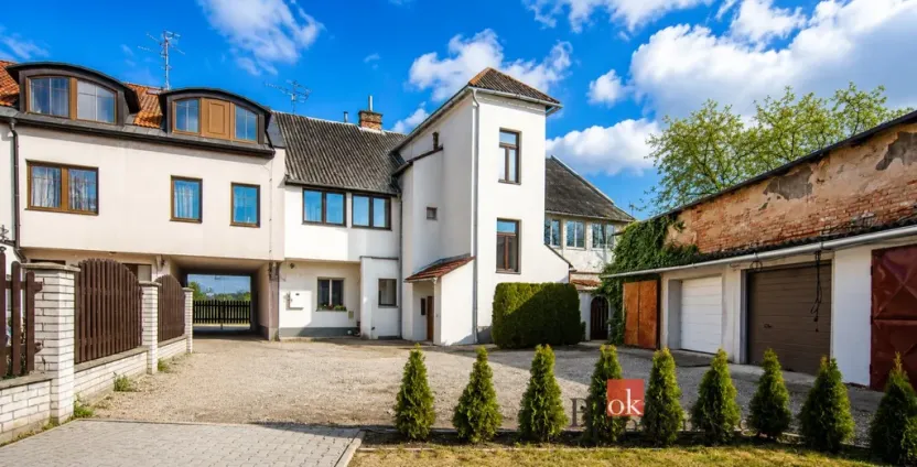 Pronájem garáže, Hradec Králové - Pražské Předměstí, Habrmanova, 16 m2