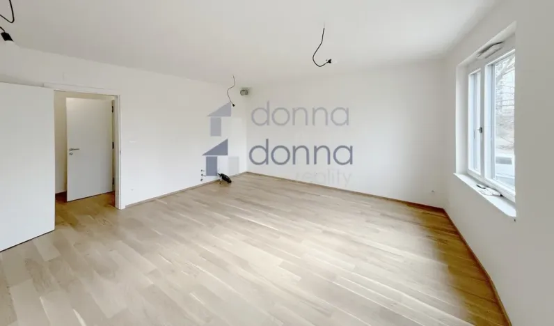 Pronájem bytu 1+kk, Praha, Na Viktorce, 39 m2