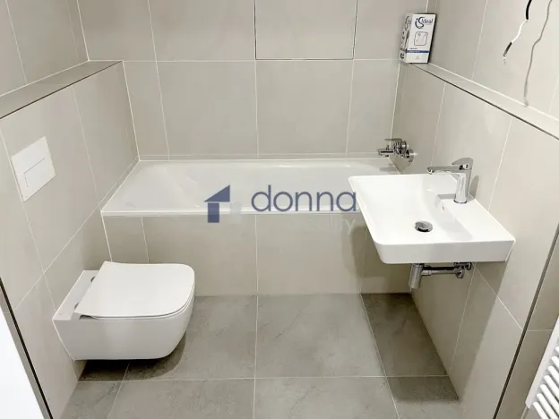 Pronájem bytu 1+kk, Praha, Na Viktorce, 39 m2