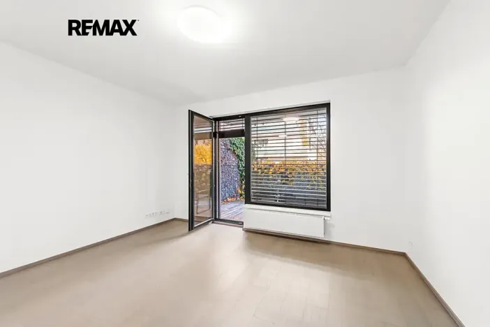 Pronájem bytu 2+kk, Praha - Jinonice, Kloudova, 50 m2
