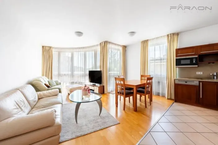 Pronájem bytu 3+kk, Praha - Vinohrady, U Zvonařky, 96 m2