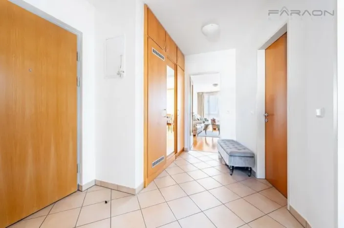 Pronájem bytu 3+kk, Praha - Vinohrady, U Zvonařky, 96 m2