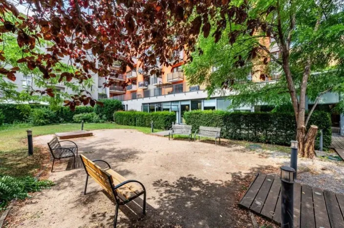 Pronájem bytu 2+kk, Praha - Holešovice, Na Maninách, 55 m2