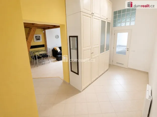 Prodej bytu 1+kk, Praha - Smíchov, Kotevní, 43 m2