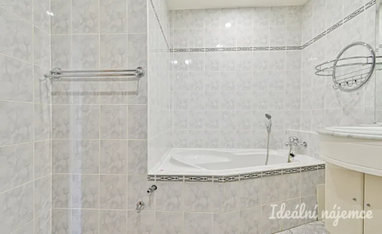 Pronájem bytu 3+1, Brno, Bosonožská, 75 m2