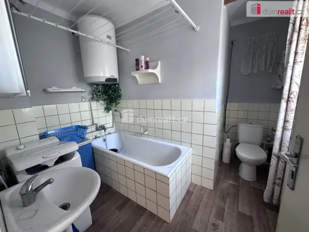 Prodej rodinného domu, Radovesnice I, Lošanská, 1002 m2