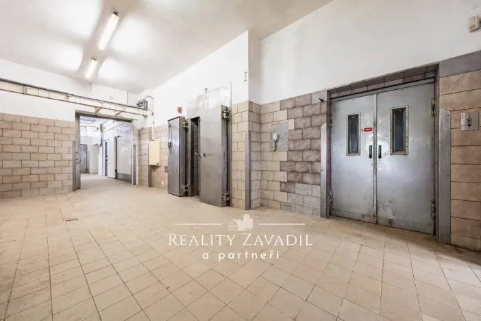 Prodej rodinného domu, Koleč, 940 m2