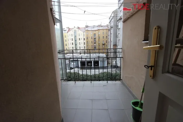 Pronájem bytu 2+kk, Praha - Bubeneč, Eliášova, 60 m2