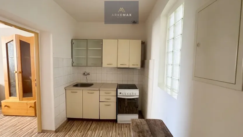 Prodej restaurace, Staré Město, Jamnická, 800 m2