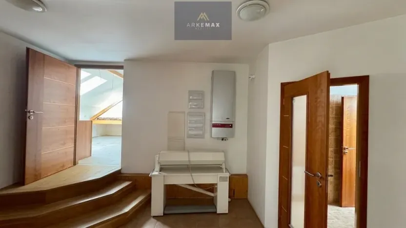 Prodej restaurace, Staré Město, Jamnická, 800 m2