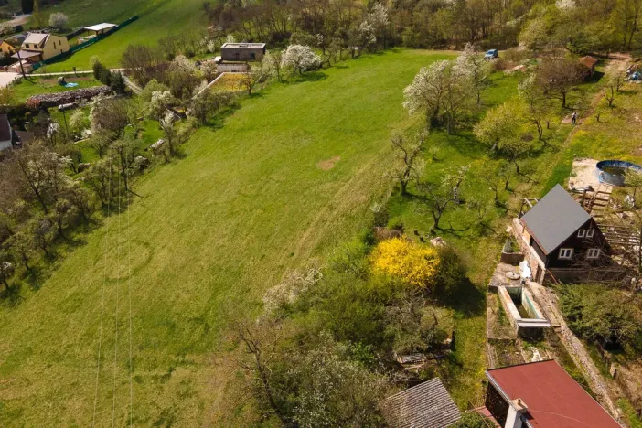 Prodej pozemku pro bydlení, Sentice, 9810 m2