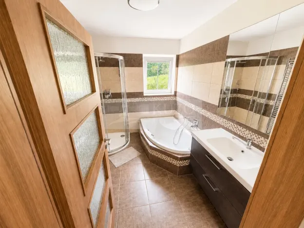 Prodej rodinného domu, Paseky nad Jizerou, 345 m2