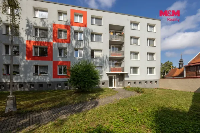 Prodej bytu 3+1, Klatovy - Klatovy II, Jiráskova, 71 m2