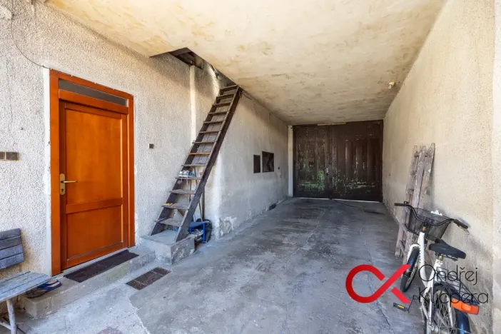 Prodej rodinného domu, Sadská, Husova, 120 m2