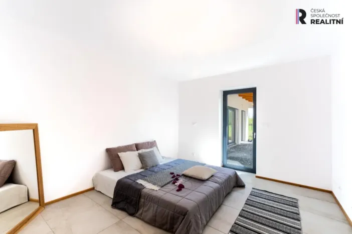 Prodej rodinného domu, Veltrusy, U Luhu, 200 m2