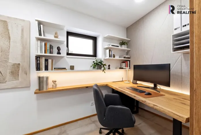 Prodej rodinného domu, Veltrusy, U Luhu, 200 m2