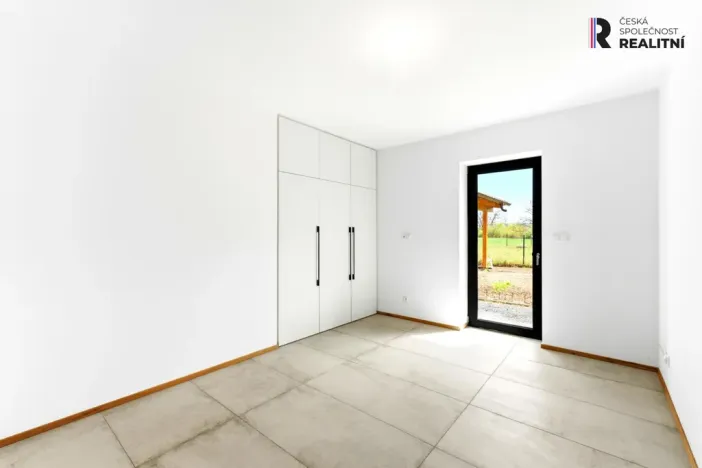 Prodej rodinného domu, Veltrusy, U Luhu, 200 m2