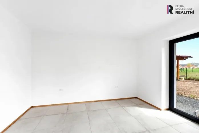 Prodej rodinného domu, Veltrusy, U Luhu, 200 m2