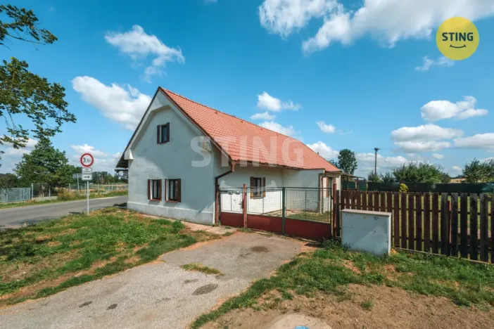 Prodej rodinného domu, Strašov, 149 m2