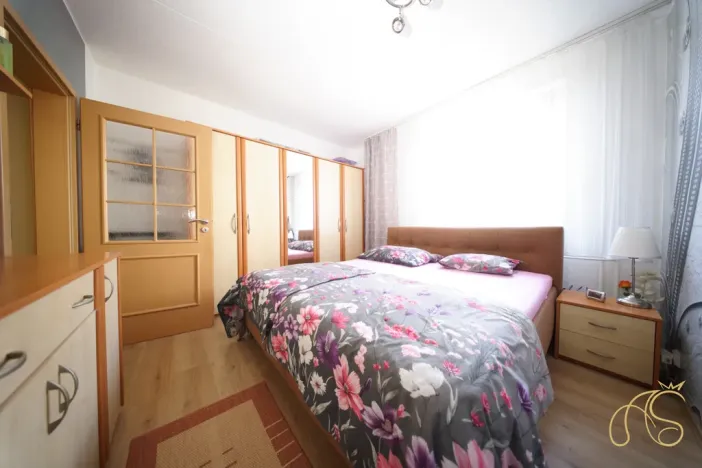 Prodej bytu 3+1, Třebíč - Nové Dvory, Jar. Haška, 70 m2