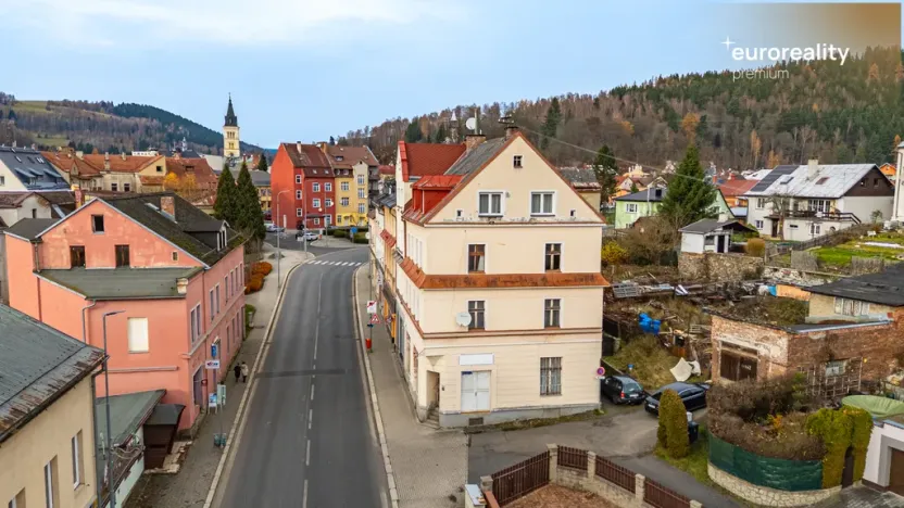 Prodej činžovního domu, Kraslice, Dukelská, 267 m2