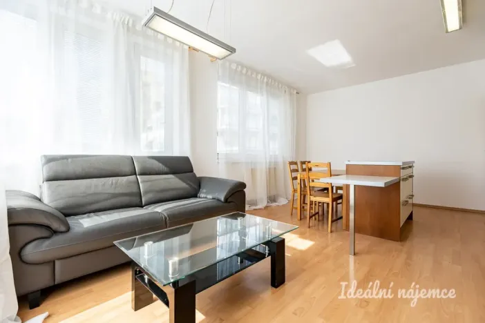 Pronájem bytu 3+kk, Praha - Vysočany, Poděbradská, 64 m2