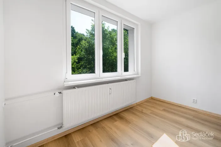 Prodej bytu 3+1, Sokolov, Závodu míru, 84 m2