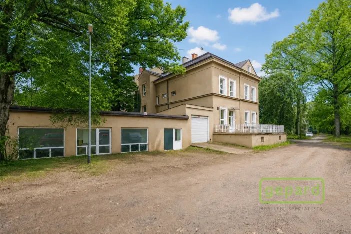 Prodej apartmánu, Sokolov, Svatopluka Čecha, 596 m2