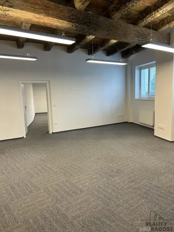 Pronájem kanceláře, Olomouc, Dolní náměstí, 103 m2