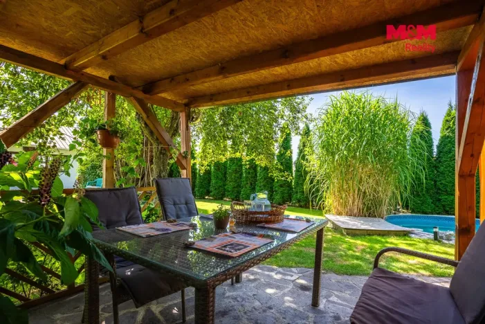 Prodej rodinného domu, Višňová, 180 m2