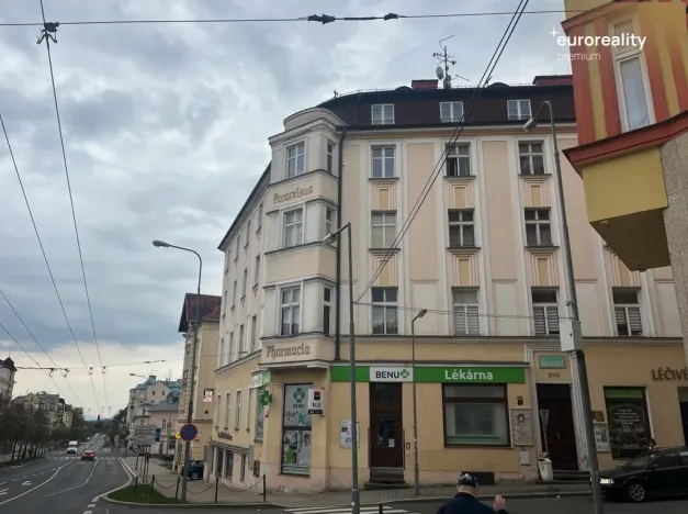 Pronájem restaurace, Mariánské Lázně, Hlavní třída, 144 m2