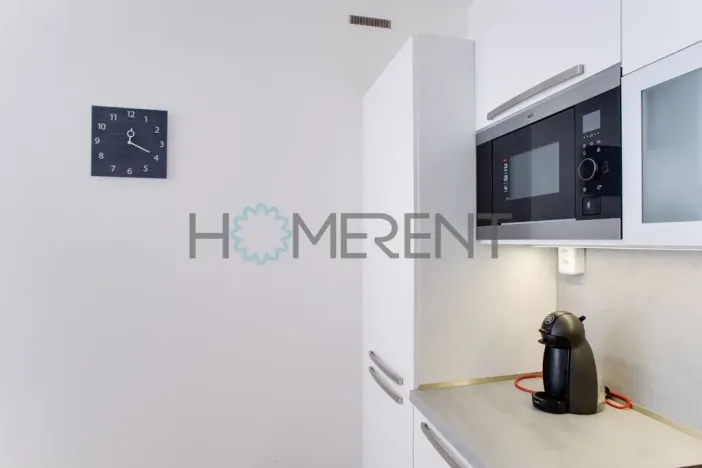 Pronájem bytu 2+kk, Praha - Smíchov, Mozartova, 46 m2