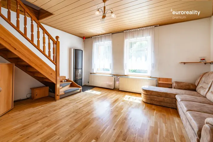 Prodej vícegeneračního domu, Kraslice, Pod nádražím, 259 m2