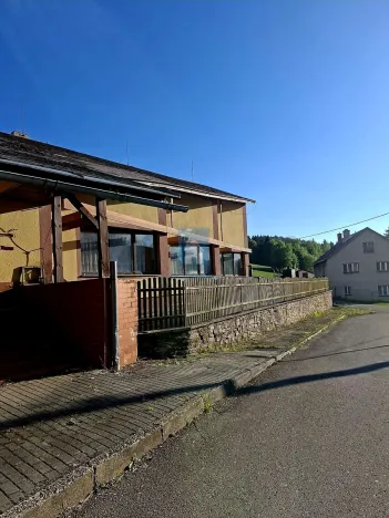 Prodej ubytování, Čenkovice, 1860 m2