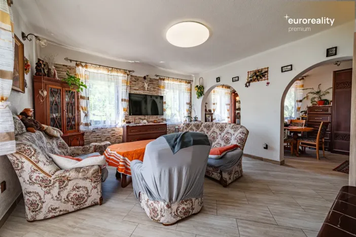 Prodej rodinného domu, Teplá - Horní Kramolín, 250 m2