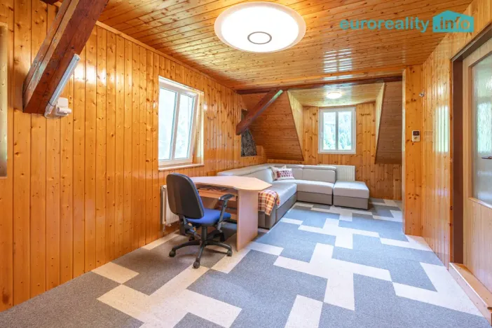 Prodej chalupy, Stříbrná, 460 m2