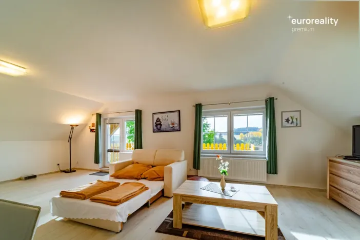 Prodej rodinného domu, Mnichov - Sítiny, 164 m2