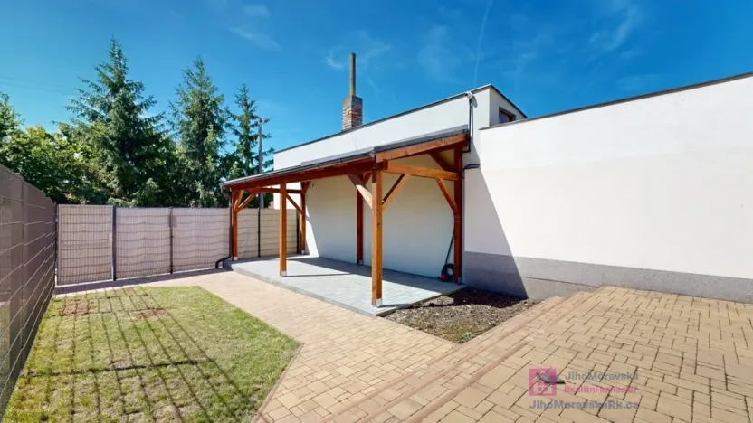 Prodej bytu 3+kk, Břeclav - Charvátská Nová Ves, Kapusty, 141 m2