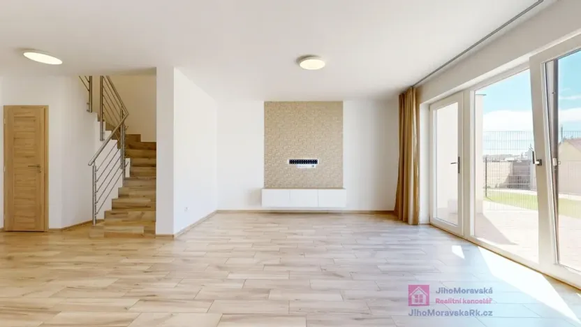 Prodej bytu 3+kk, Břeclav - Charvátská Nová Ves, Kapusty, 141 m2