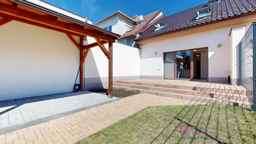 Prodej bytu 3+kk, Břeclav - Charvátská Nová Ves, Kapusty, 141 m2