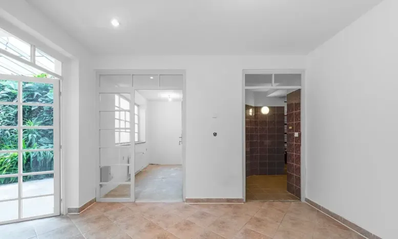 Pronájem kanceláře, Praha - Smíchov, Radlická, 124 m2