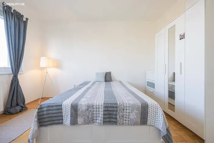 Prodej bytu 2+1, Praha - Malešice, Počernická, 57 m2