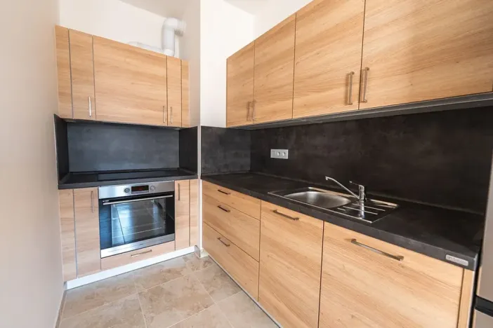 Pronájem bytu 2+kk, Praha - Hlubočepy, Fabiánové, 43 m2
