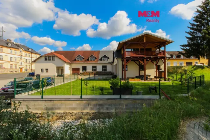 Prodej obchodního prostoru, Jeseník, Moravská, 1051 m2