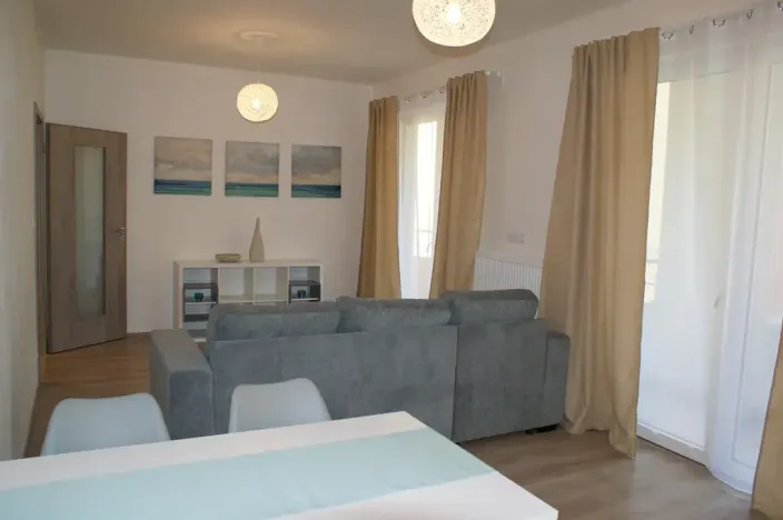 Pronájem bytu 2+kk, Praha - Vršovice, Petrohradská, 60 m2