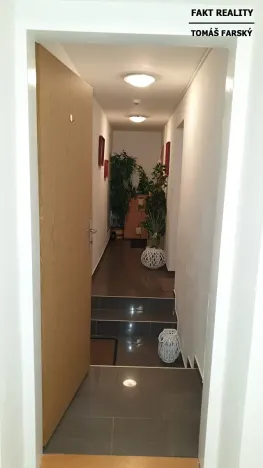 Pronájem bytu 1+kk, Ústí nad Labem, Londýnská, 44 m2